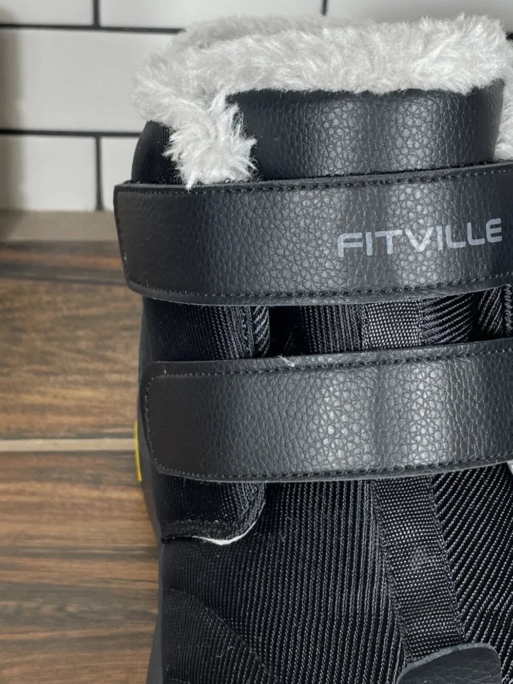 FitVille CozyCore V3 Shoes Mens Size 9 Wide Black Double Strap Winter Boot